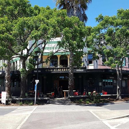 Whakatane Hotel Exterior photo
