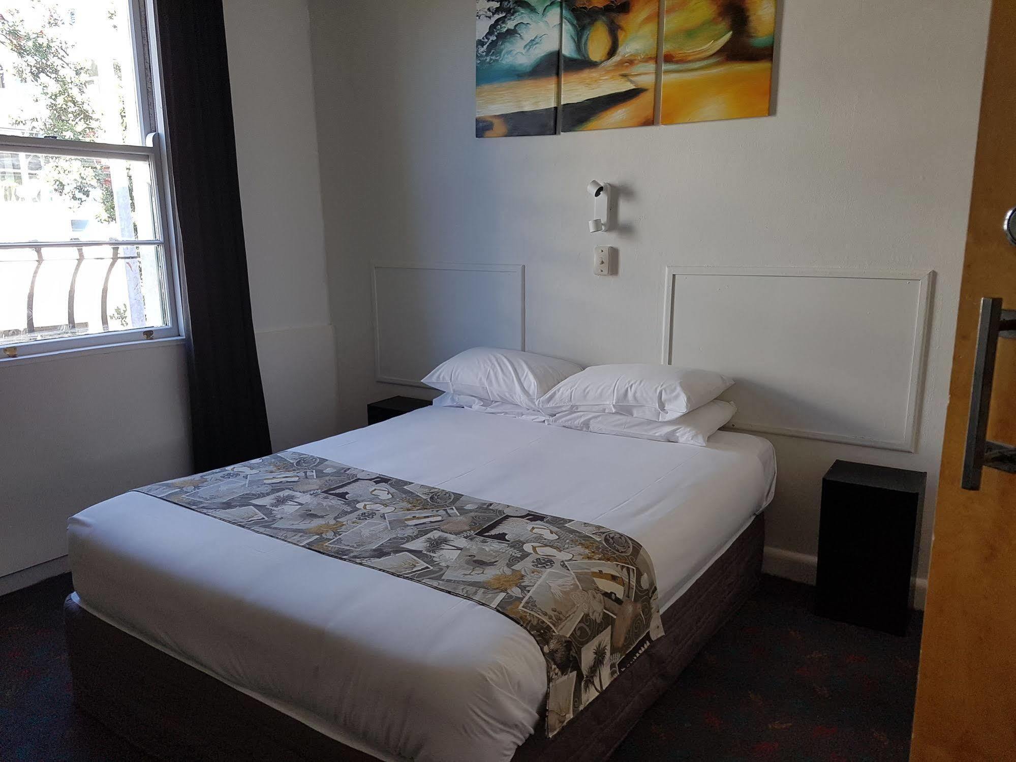 Whakatane Hotel Exterior photo